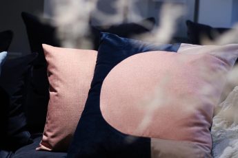 Sierkussens roze-blauw